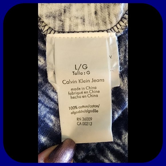 CALVIN KLEIN JEANS || Empire Waist ¾ Sleeve Top (SIZE L) - Picture 7 of 7